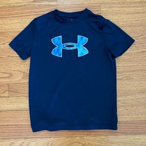 Under Armour Tee Youth Small Blue Crew Neck Shirt Logo Casualwear Athletic Sport